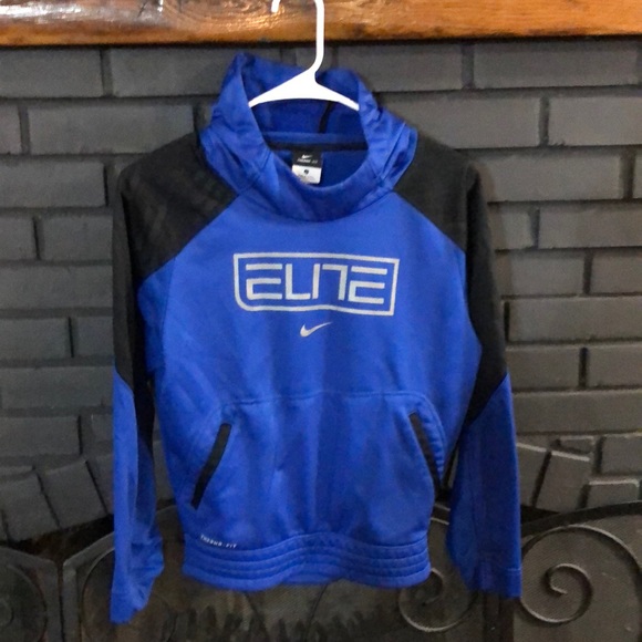 boys nike elite hoodie